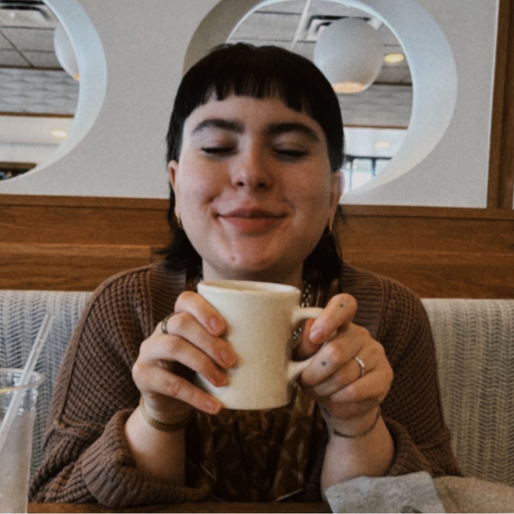 Meet your Posher, Cece